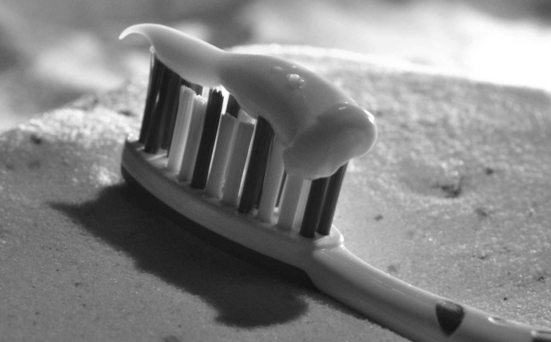 dentifrice pour réparer les mricro-rayures sur votre carrosserrie 
